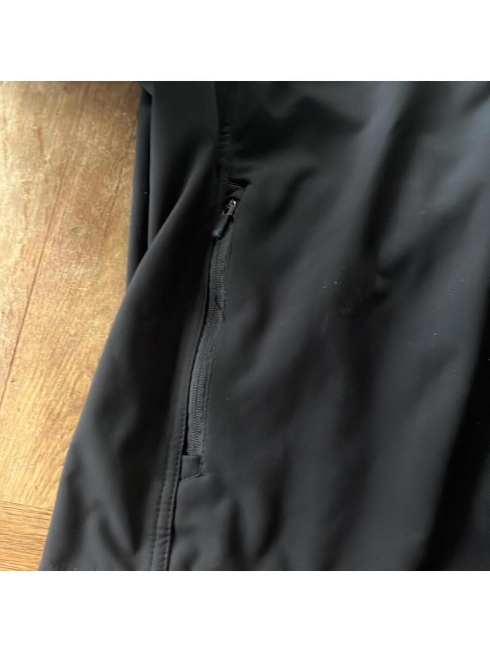 Men’s Reebok  Jacket Black with Grey Accents Size XL Zipper Up - Picture 5 of 7